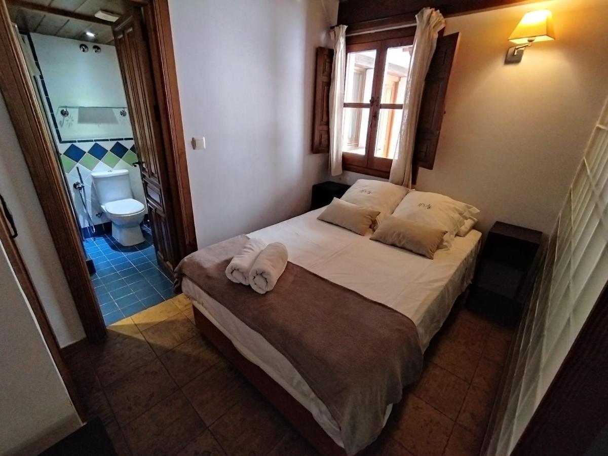 Apartamentos Alhambra Гранада Екстериор снимка