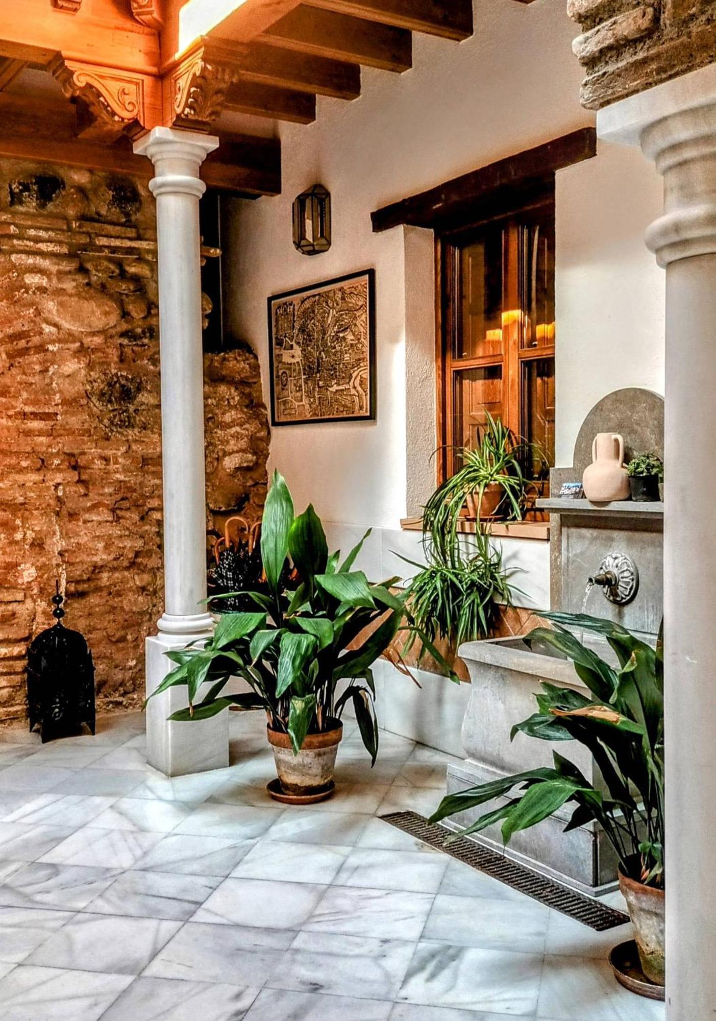 Apartamentos Alhambra Гранада Екстериор снимка